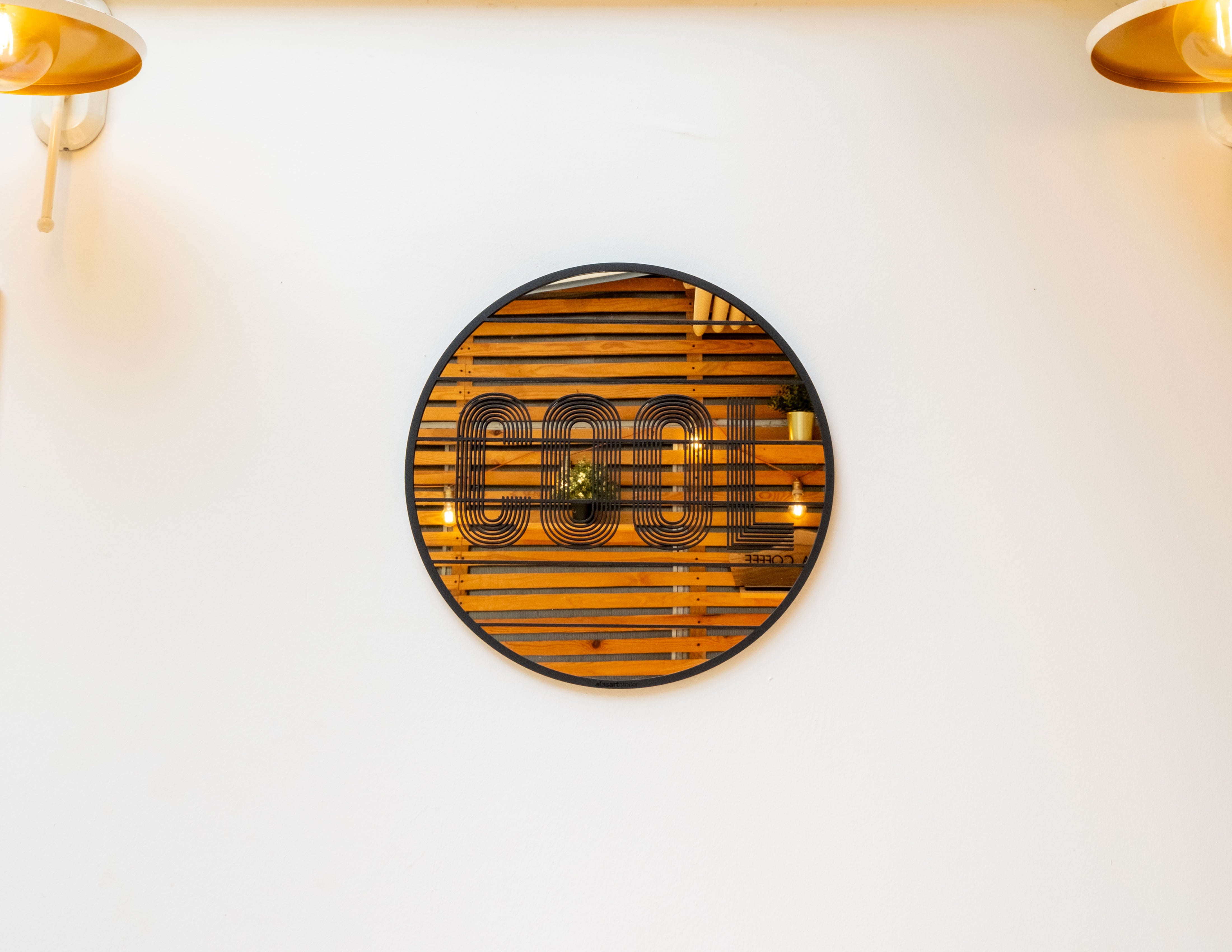 COOL Yuvarlak Duvar Aynası