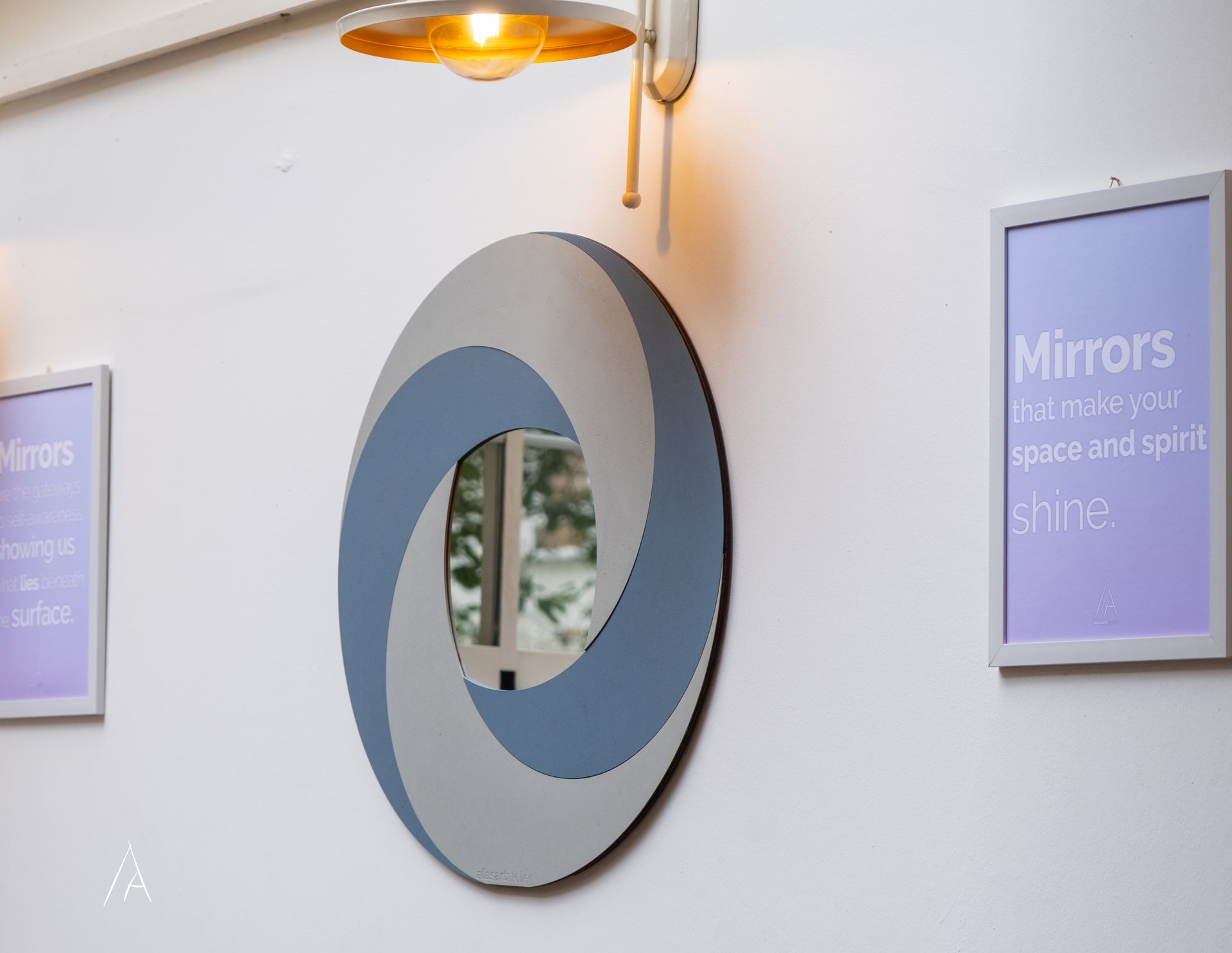 Chromium Detaylı Dekoratif Yuvarlak Duvar Aynası