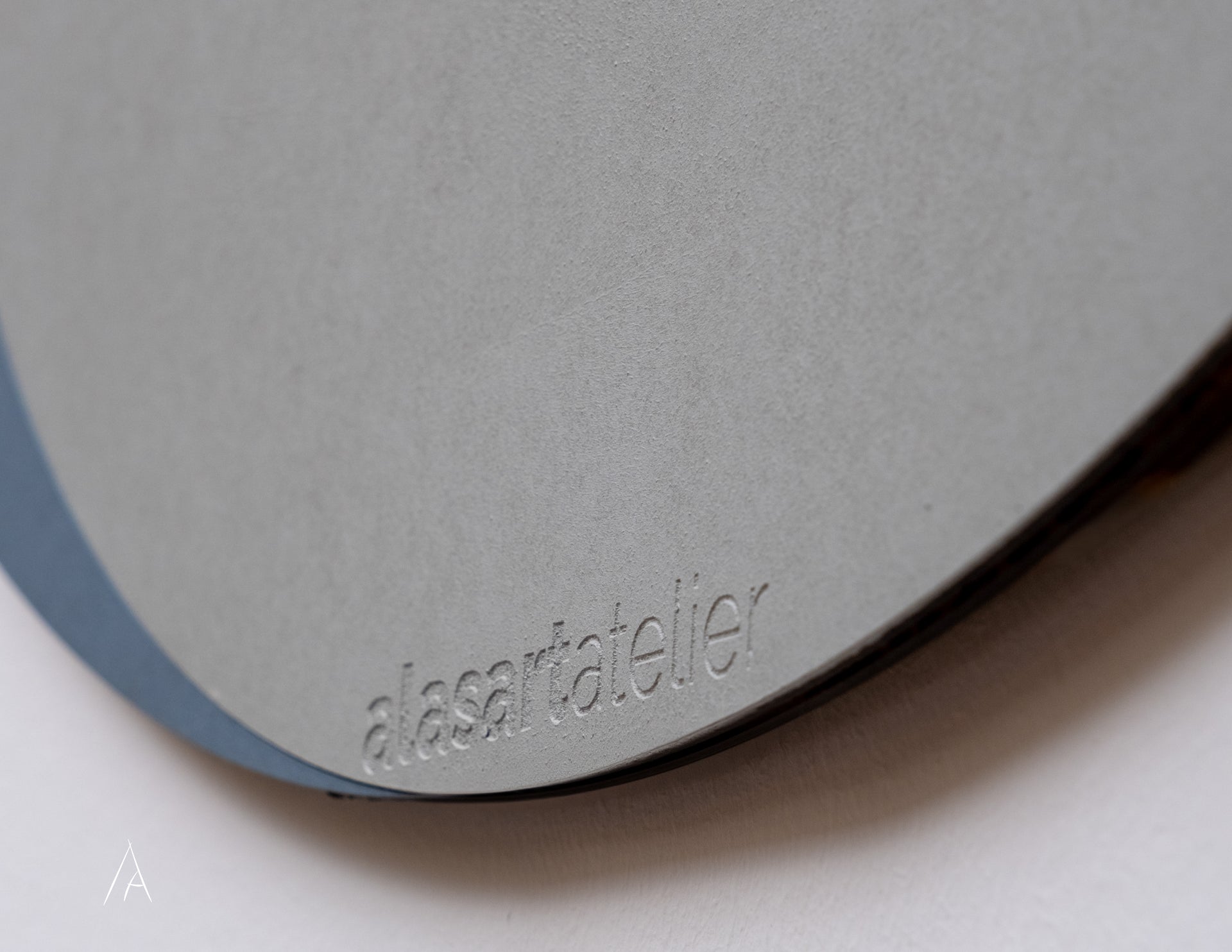 Chromium Detaylı Dekoratif Yuvarlak Duvar Aynası