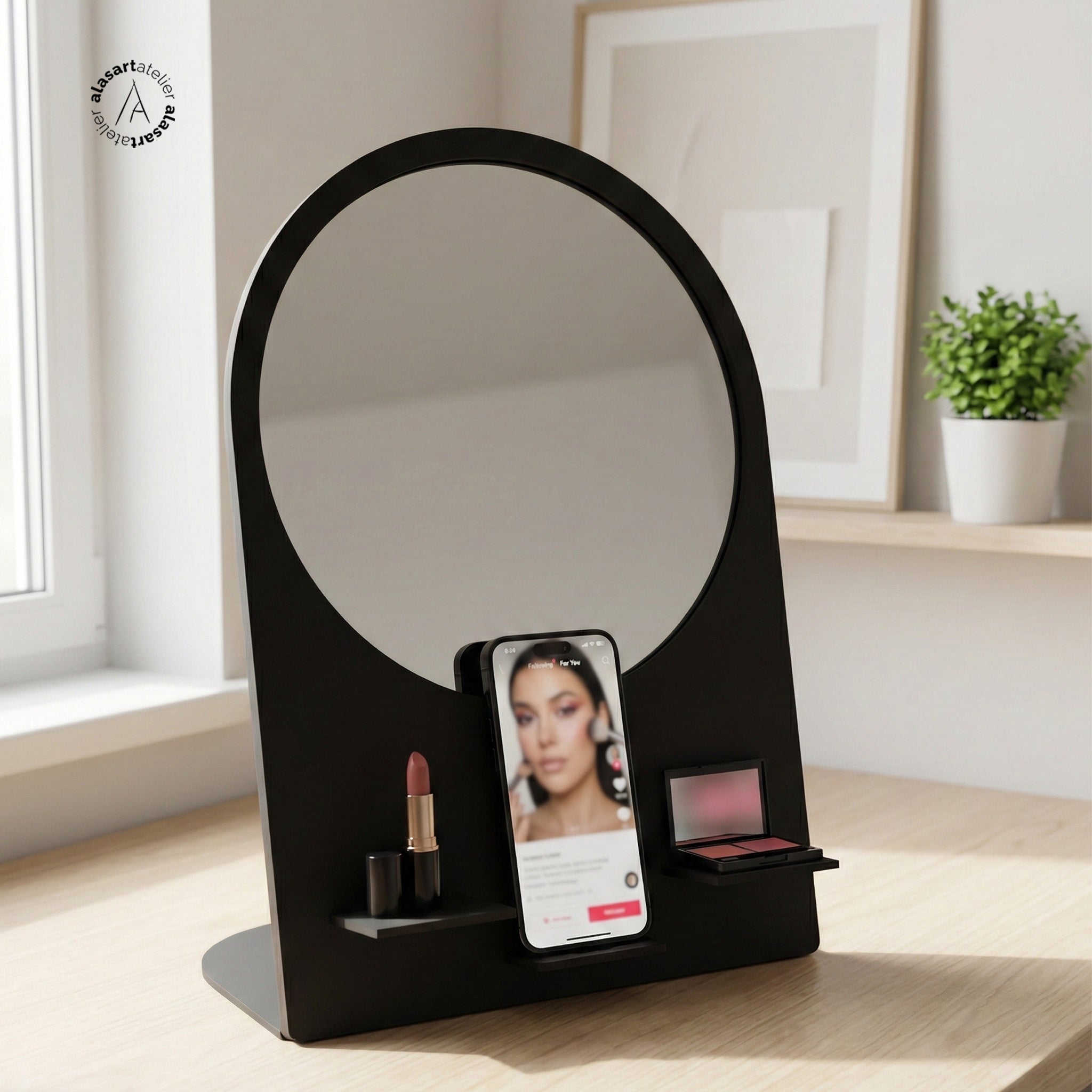 Organizerlı Makyaj Aynası - Telefon Standı ve Raflı