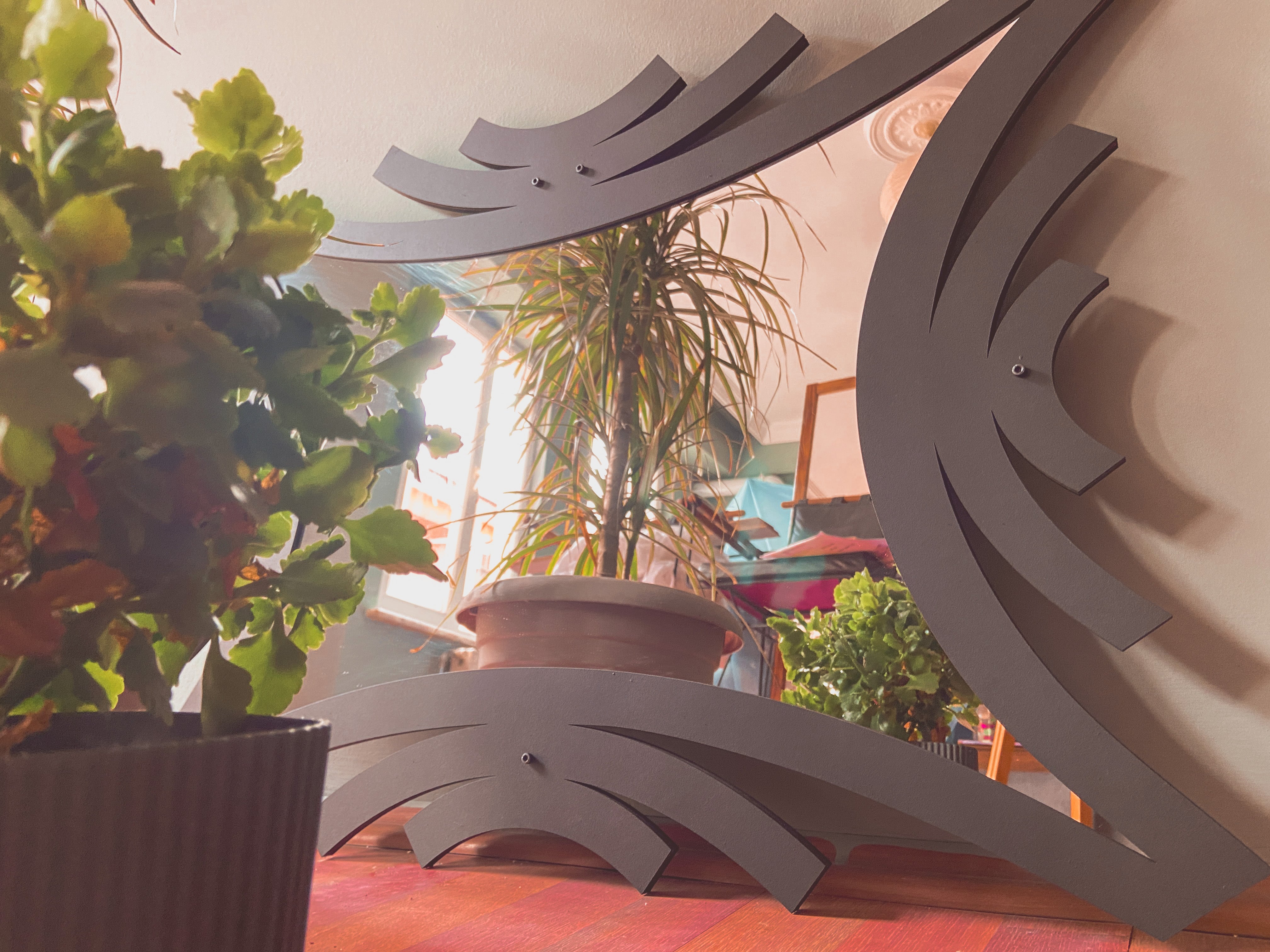 Esnek Kenar Detaylı Yatay Dekoratif Duvar Aynası