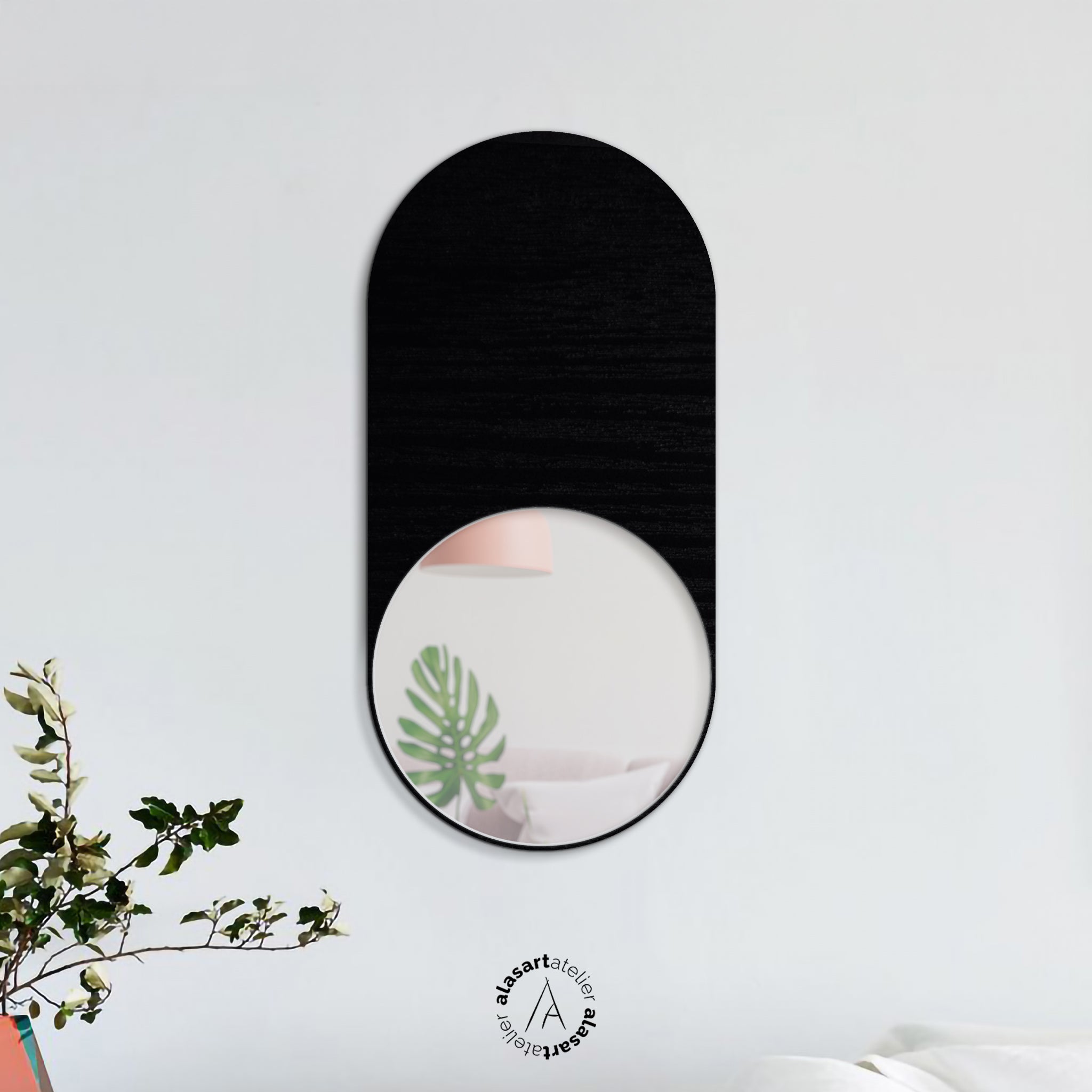 Modern Oval Ahşap Çerçeveli Ayna