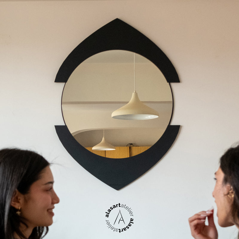 Modern Yuvarlak Ahşap Duvar Aynası