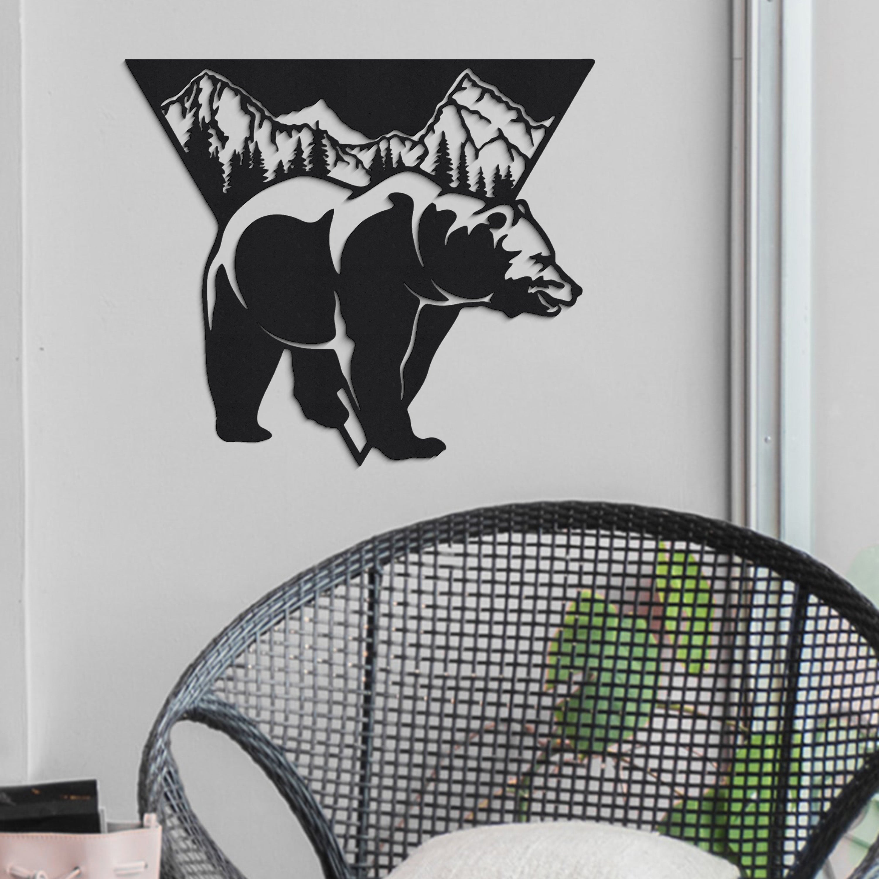 Ayı ve Dağ Temalı Ahşap Duvar Tablosu