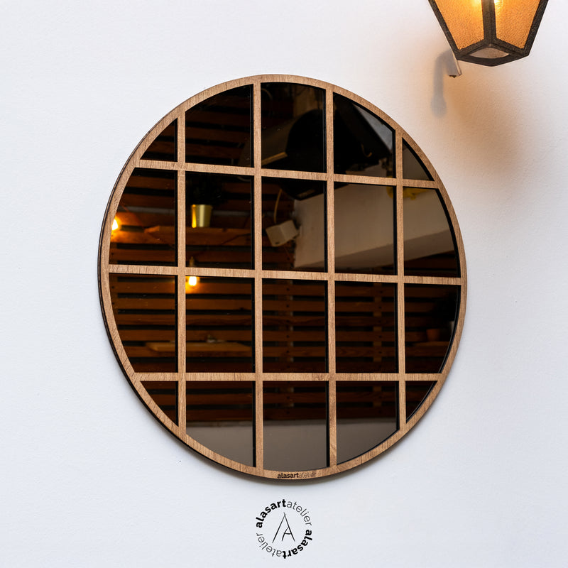 Kare Desenli Yuvarlak Duvar Aynası