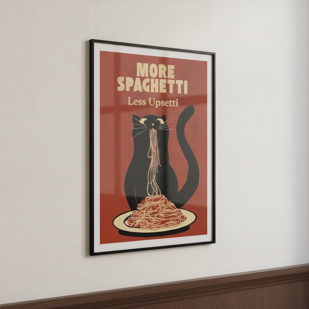 Spagetti yiyen kedi posteri, beyaz duvarda paspartulu siyah çerçeveli açılı görünüm