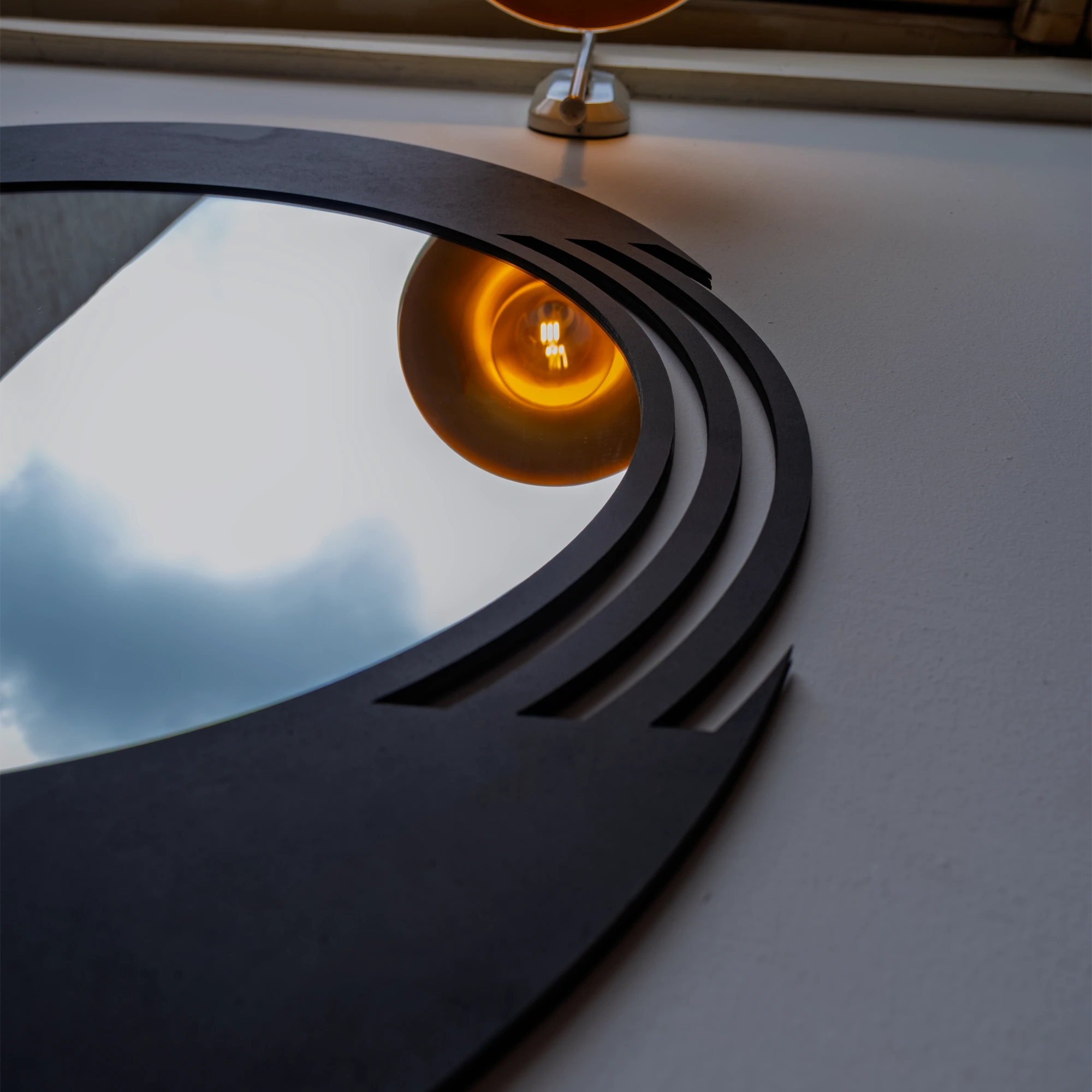 yuvarlak dekoratif duvar aynası